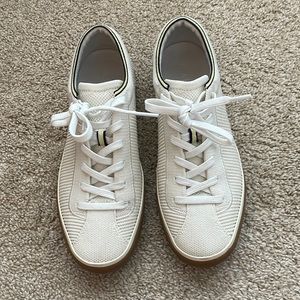 Rothy’s Lace Up in Vanilla